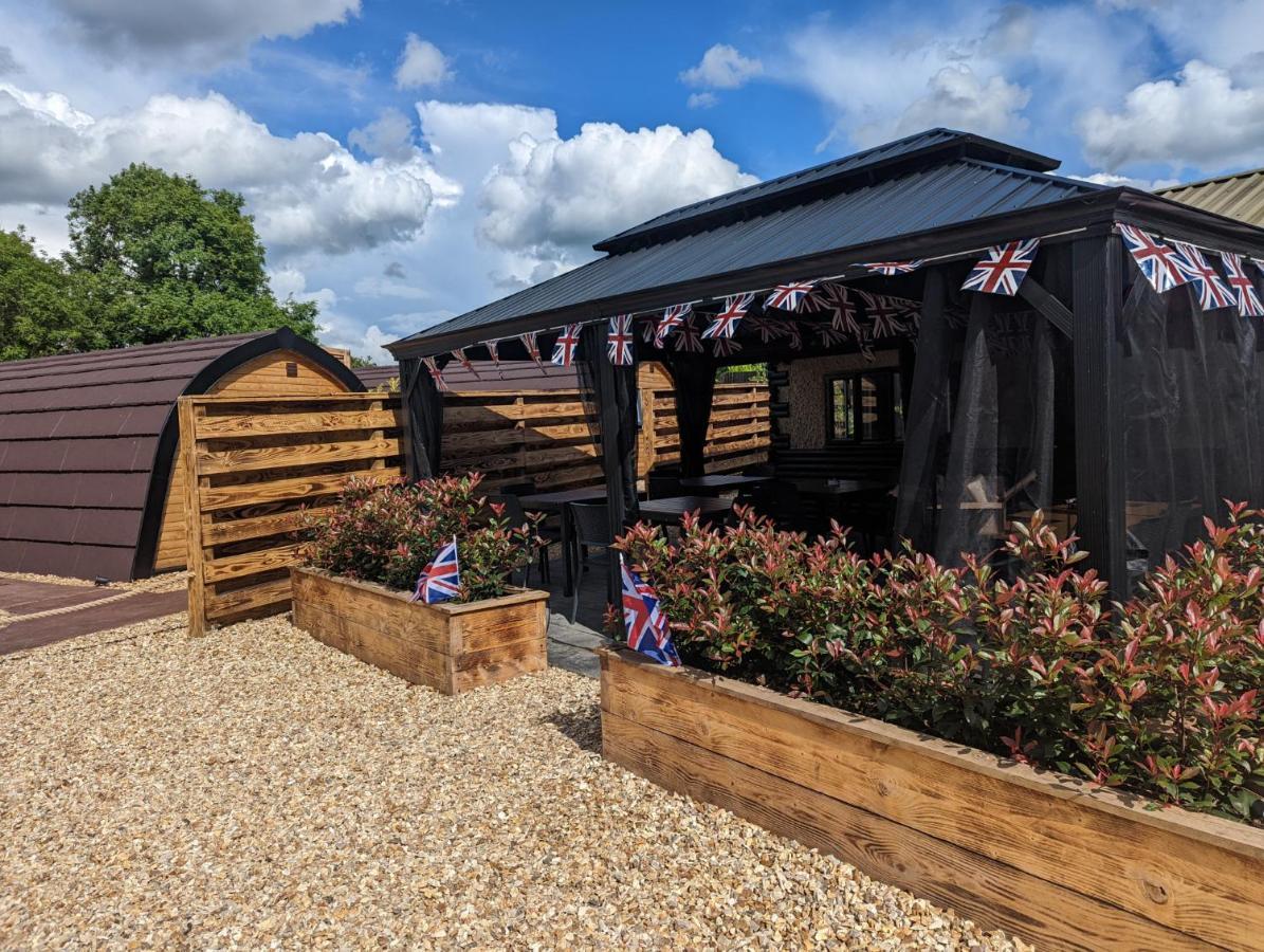 Willa Peacock Lake Glamping Nottingham Zewnętrze zdjęcie