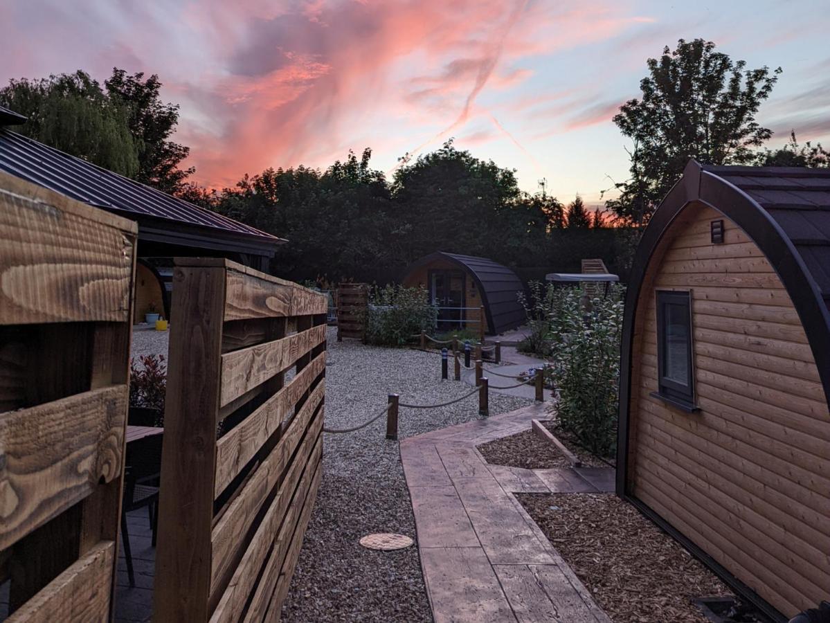 Willa Peacock Lake Glamping Nottingham Zewnętrze zdjęcie